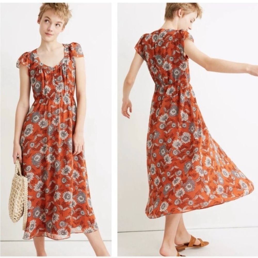 Madewell Sheer Sleeve Button Front Midi Dress in Gathered Blooms